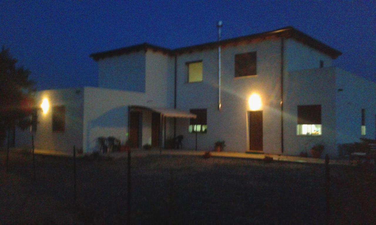 Alma Bed & Breakfast Sennariolo Exterior foto