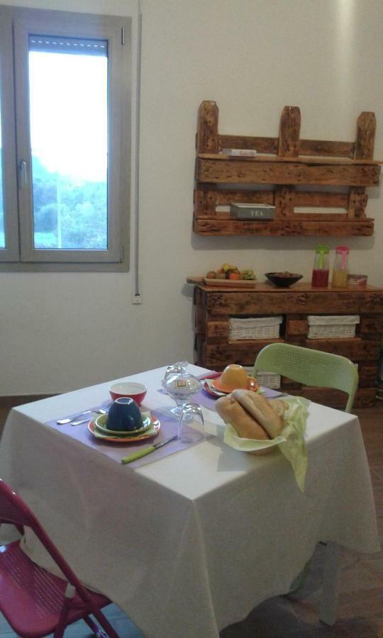 Alma Bed & Breakfast Sennariolo Exterior foto